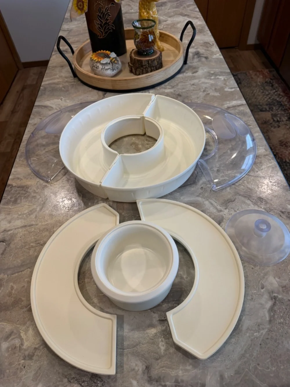 The Pampered Chef Chillzanne Covered Round sectional # 2791